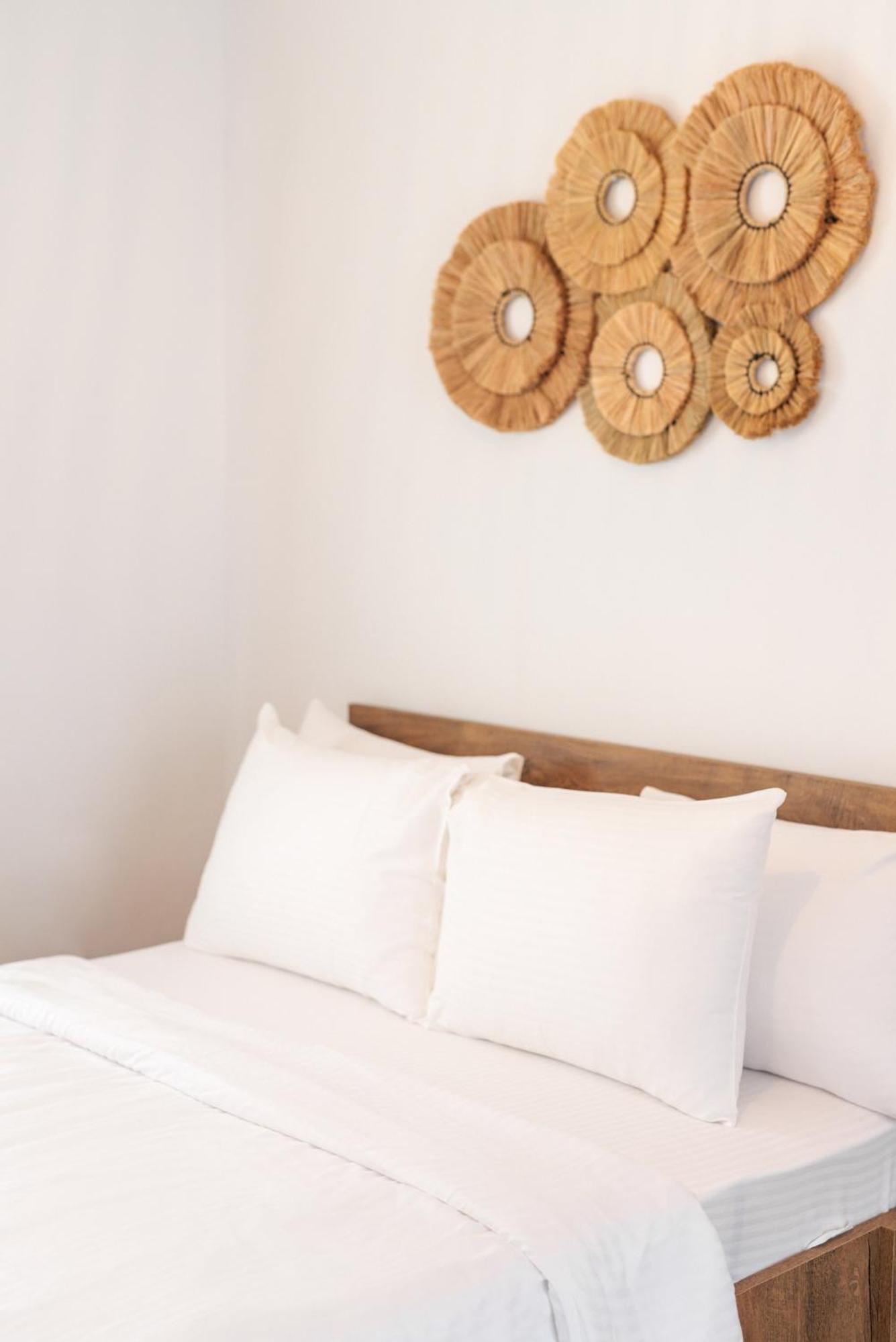 Seaview-city-ladadika-apartment *